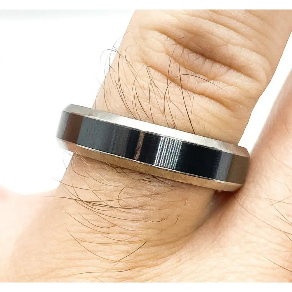 David Yurman 6mm Beveled Band Ring Black & Grey Titanium Size 10.5
